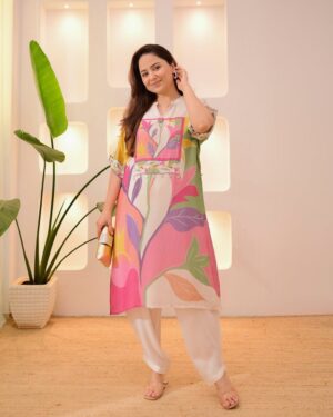 “Premium Digital Printed Kurti Set with Handwork Neckline