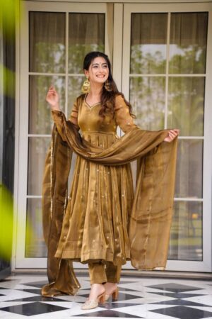 Luxury Jimi Choo Thread Work Ensemble with Matching Dupatta Set