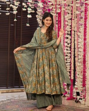 Women?s Anarkali Pent Dupatta Set